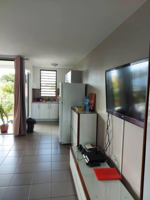 Toriki Lodge Appartement + 2 Parkings Punaauia  Extérieur photo